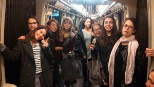 Dans le métro pour une sortie d'aumônerie